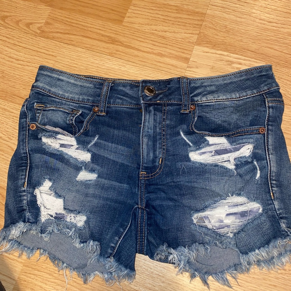 American Eagle jean shorts size 6